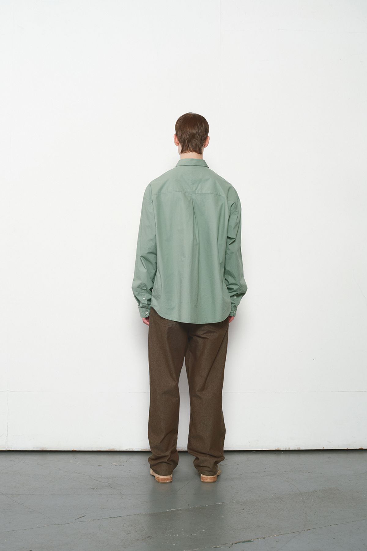 홀리선(HORLISUN) Jane Solid Extra Typewriter Shirt Sage Green