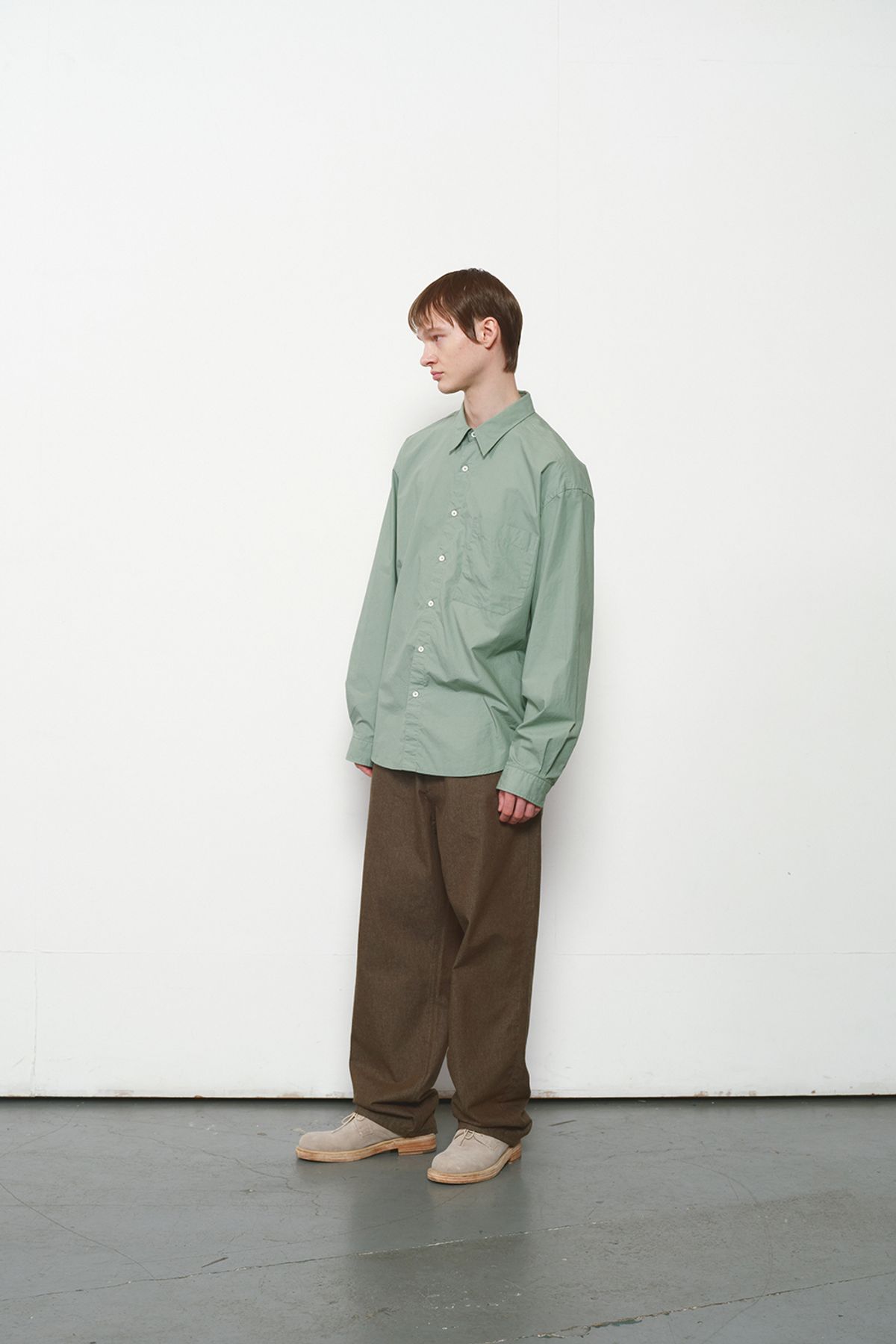 홀리선(HORLISUN) Jane Solid Extra Typewriter Shirt Sage Green