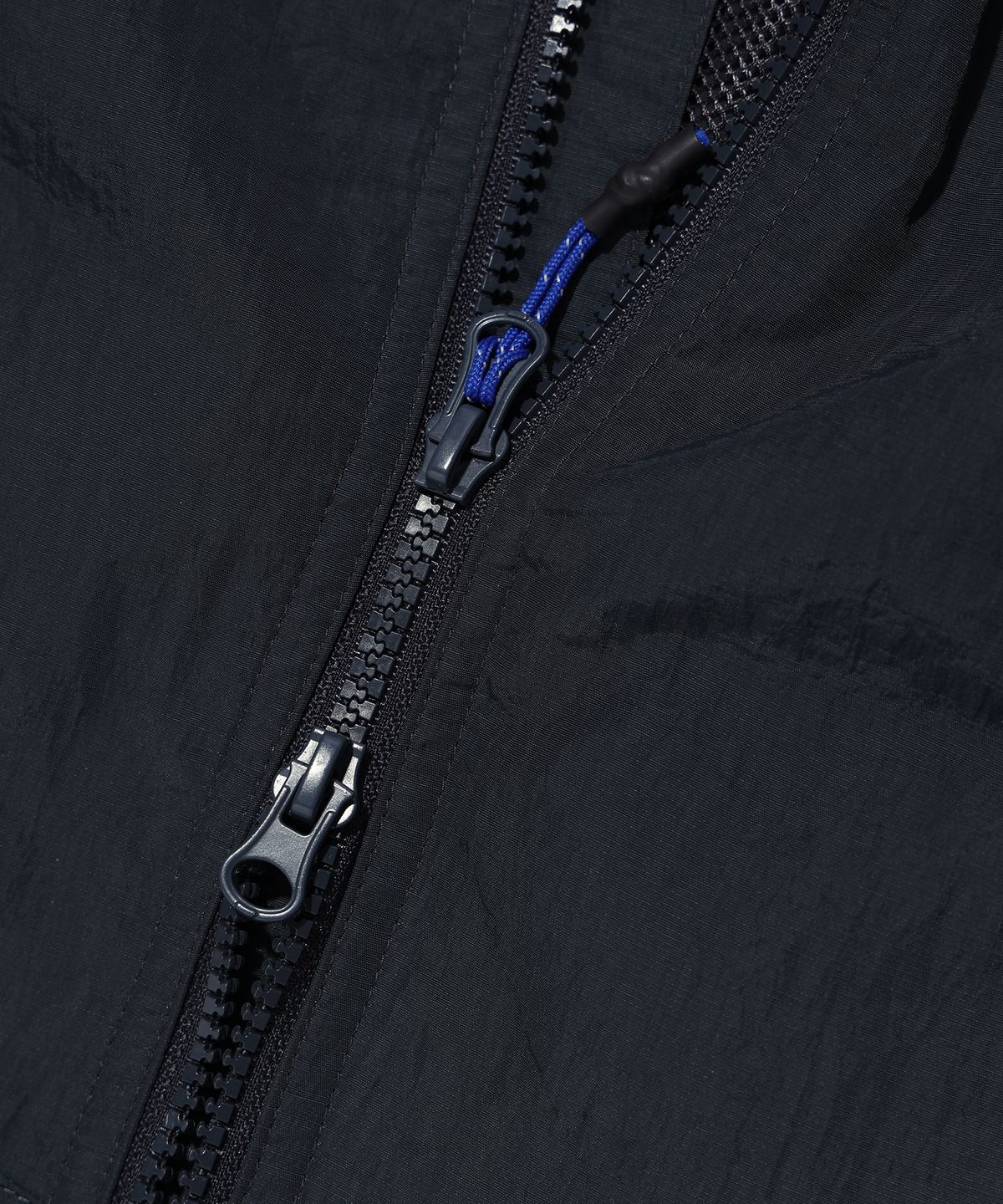 매든(MADDEN) Tech Pocket Fishing Vest Charcoal
