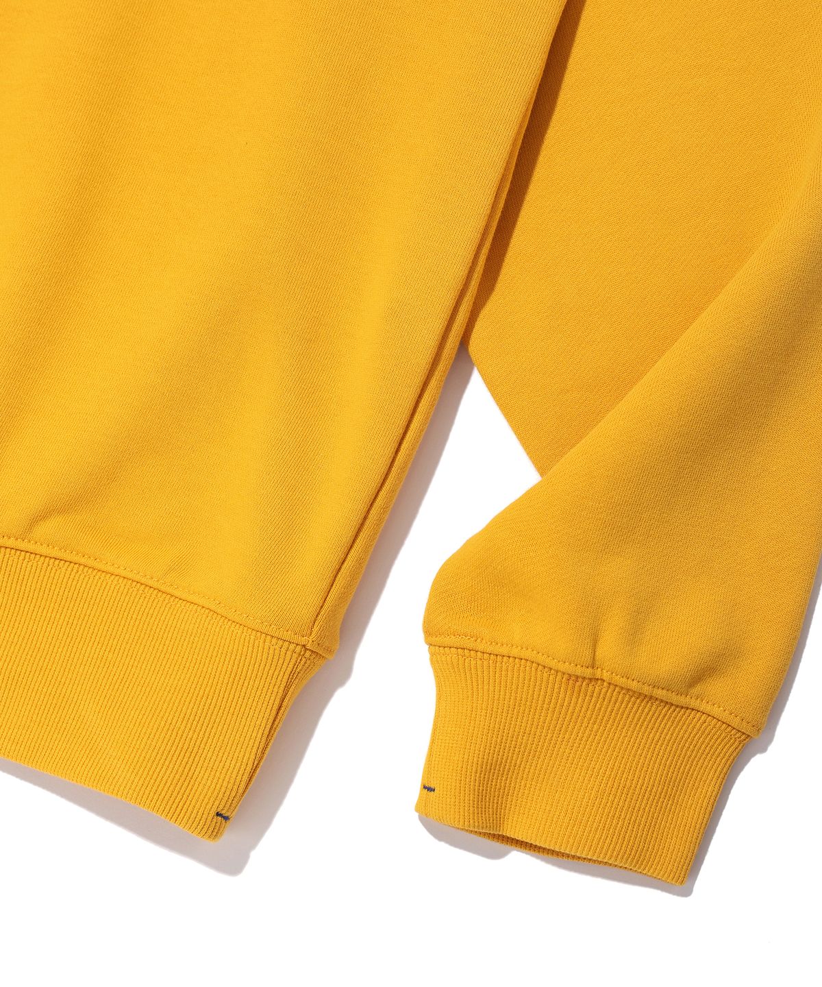 매든(MADDEN) CLRD Mountain Graphic Sweatshirt Yellow