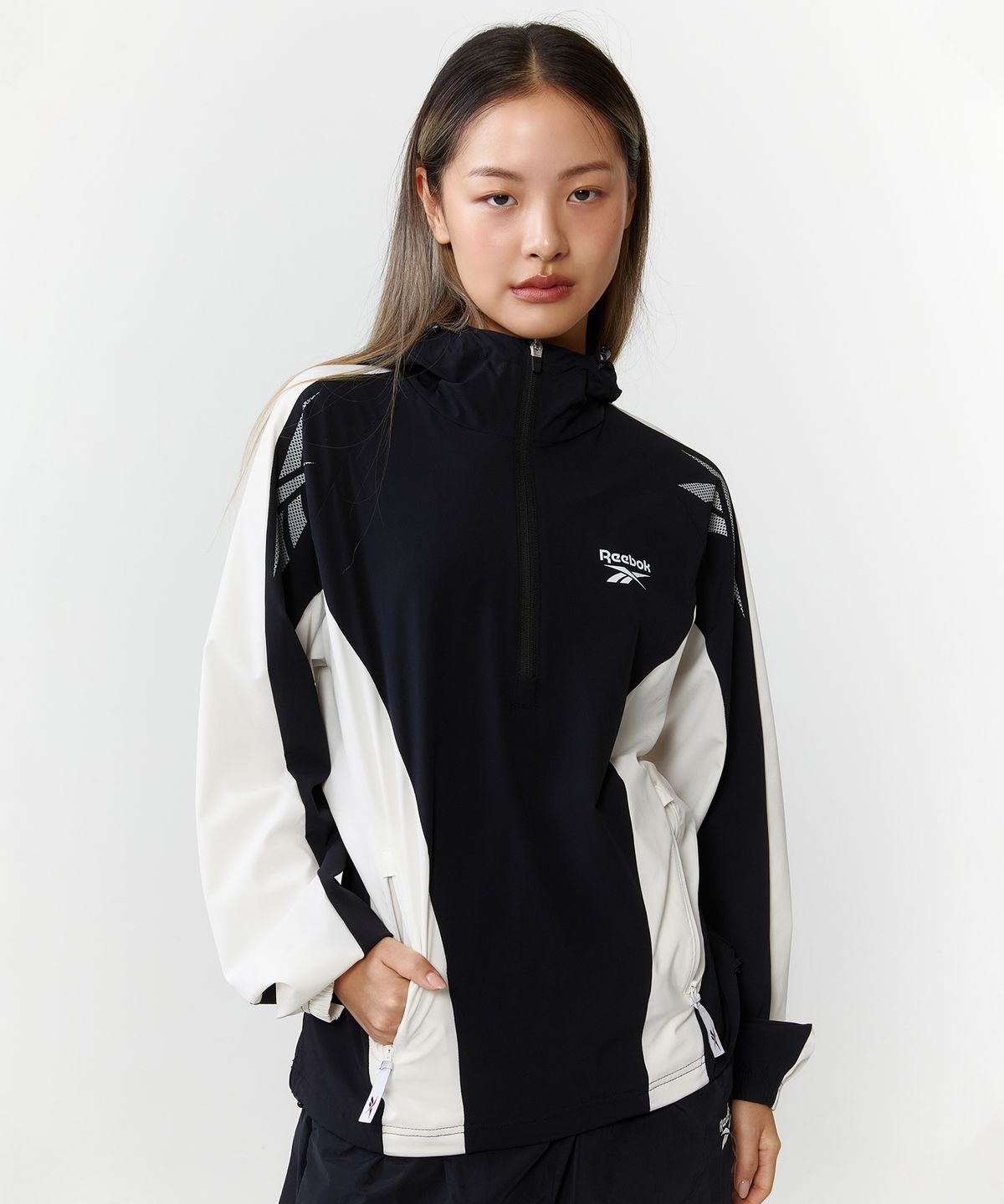 리복(REEBOK) 벡터 액티브 후드 아노락 - 블랙