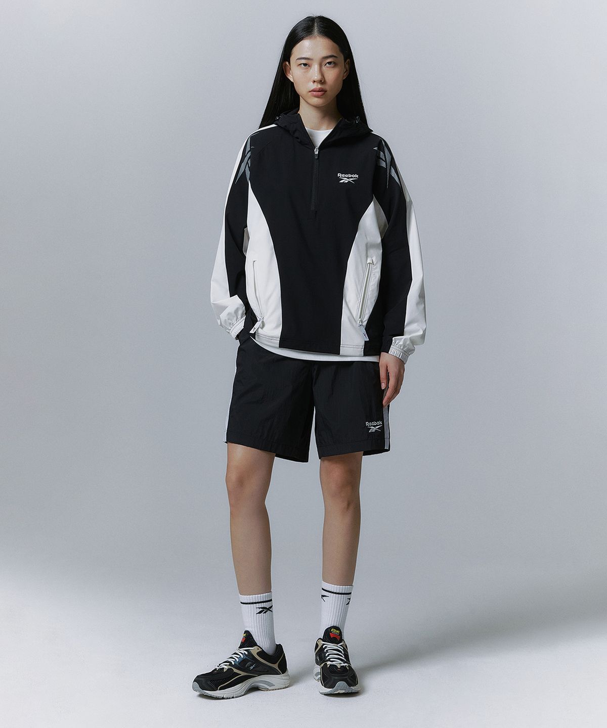 리복(REEBOK) 벡터 액티브 후드 아노락 - 블랙