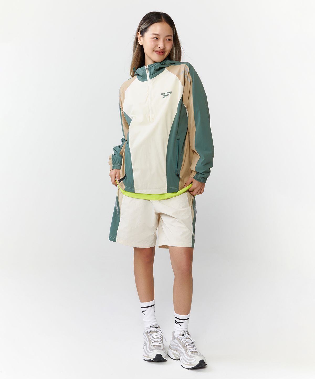 리복(REEBOK) 벡터 액티브 후드 아노락 - 베이지:그린
