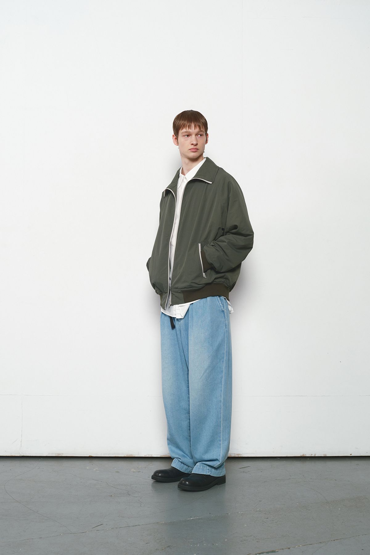홀리선(HORLISUN) Stroll Zip up Jacket Chive