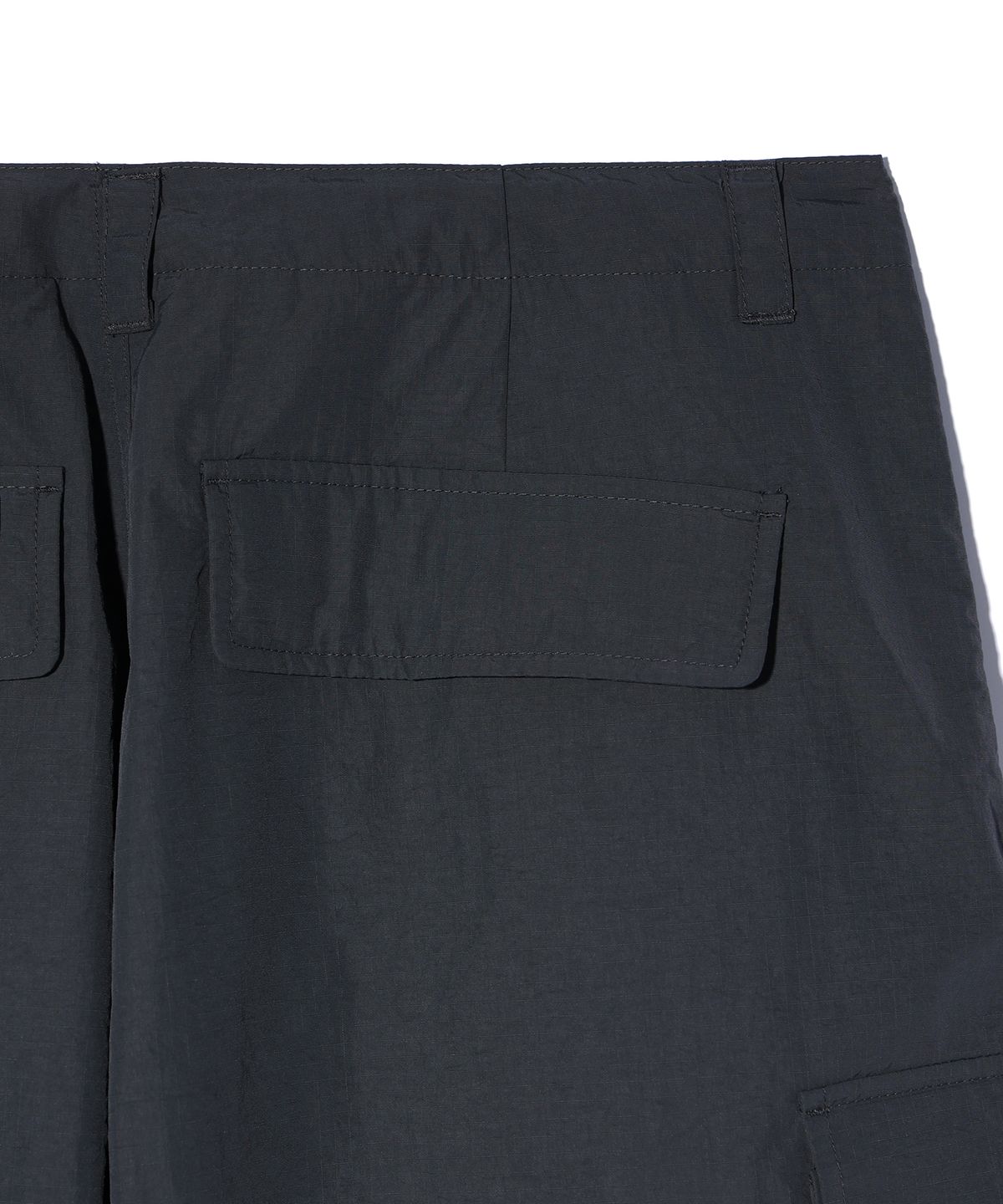 매든(MADDEN) Ripstop String Cargo Pants Charcoal