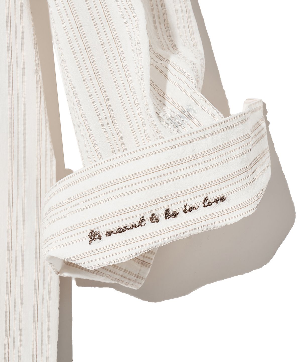다이아몬드 레이라(DIAMOND LAYLA) OL Vintage Pleated Stripe Shirt S145