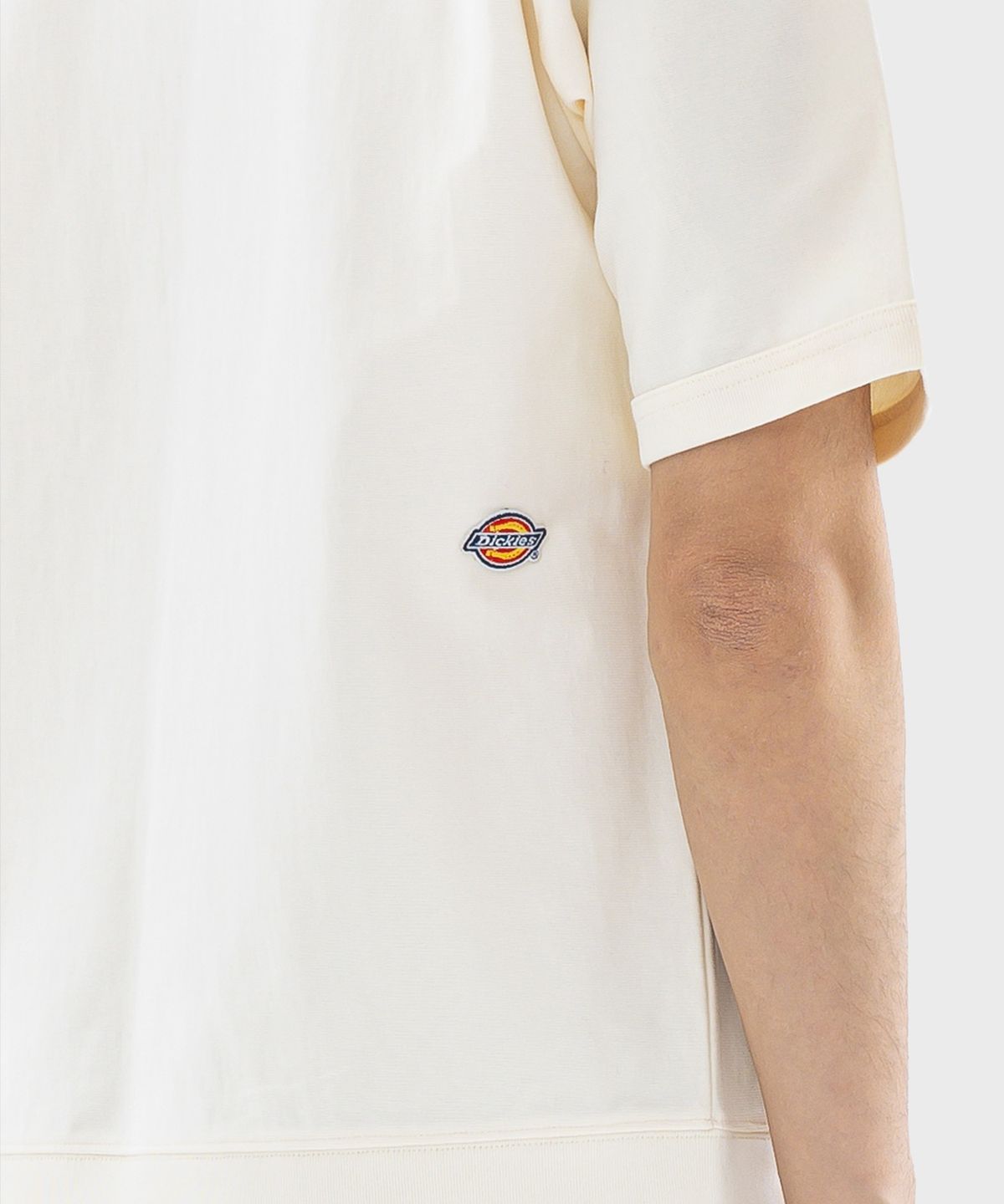 디키즈(DICKIES) 멀티 로고 링거 티셔츠 Cream