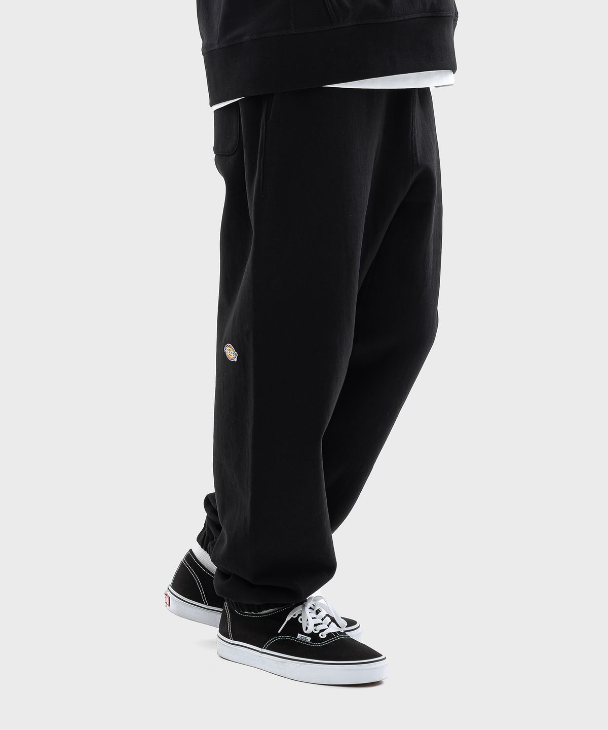 디키즈(DICKIES) 멀티 로고 헤비웨이트 스웨트팬츠 Black