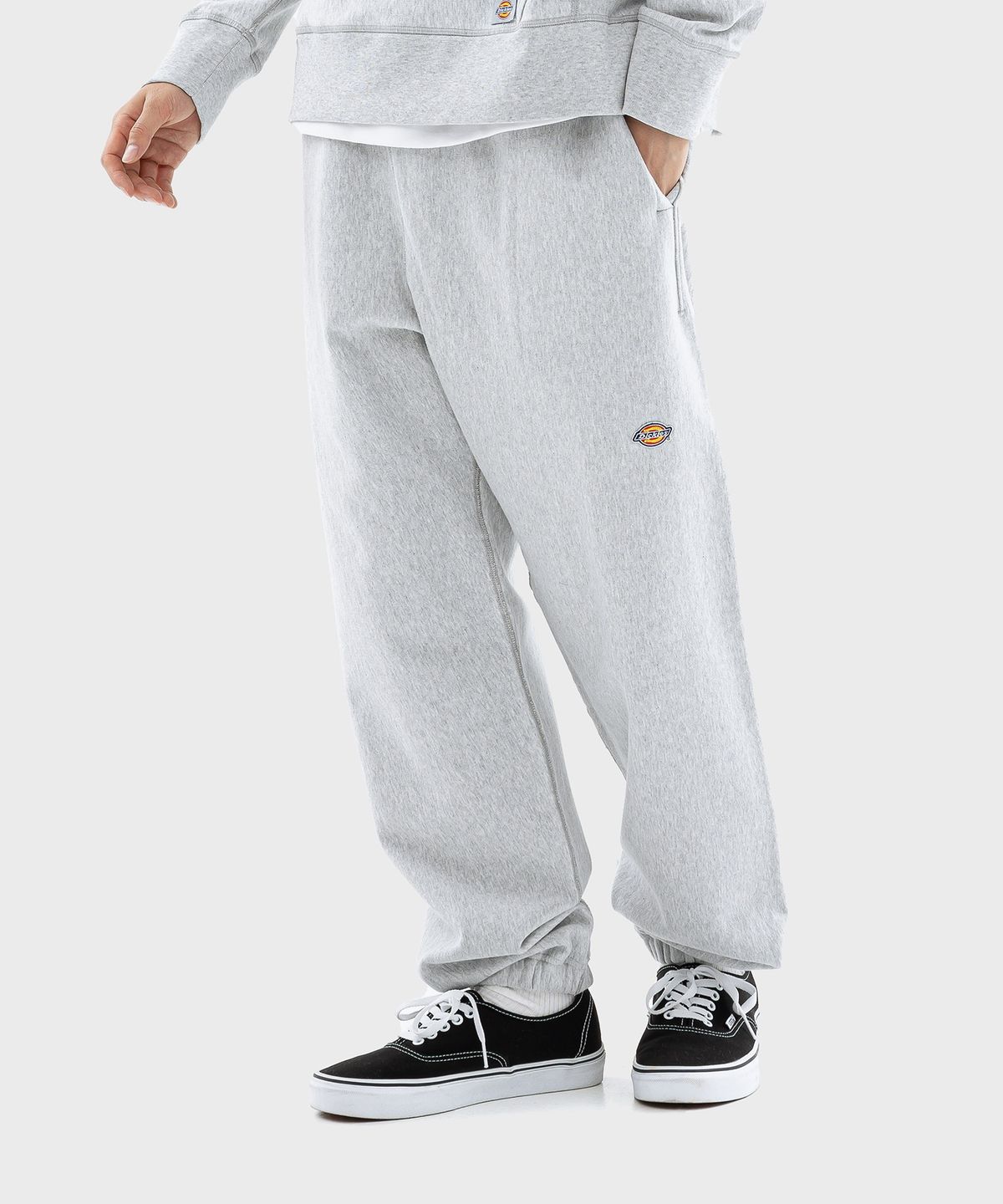 디키즈(DICKIES) 멀티 로고 헤비웨이트 스웨트팬츠 Melange