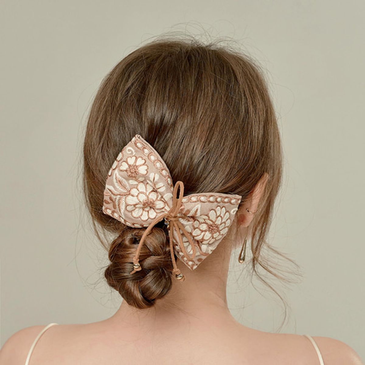 베스티(BESTY) 아델라인 리본 헤어핀 (Adelaine Ribbon Hairpin)