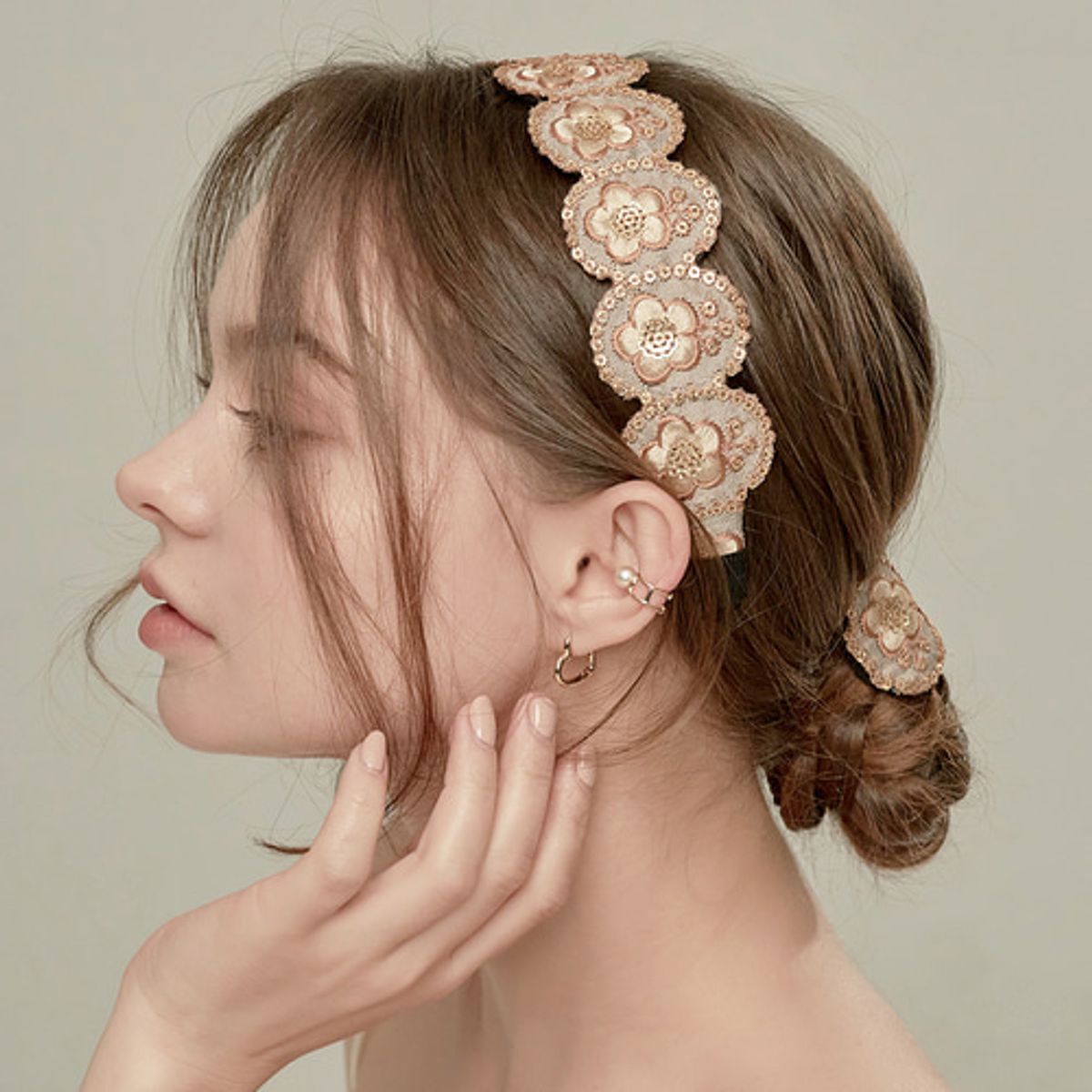 베스티(BESTY) 로맨틱 피오니 웨이브 헤어커프 (Romantic Peony Wave Hair Cuff)