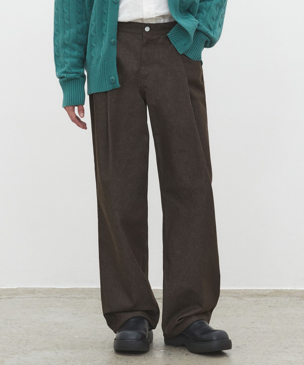 데케트(DECET) Deep Pleats Wide Jeans DCPT030CPBrown
