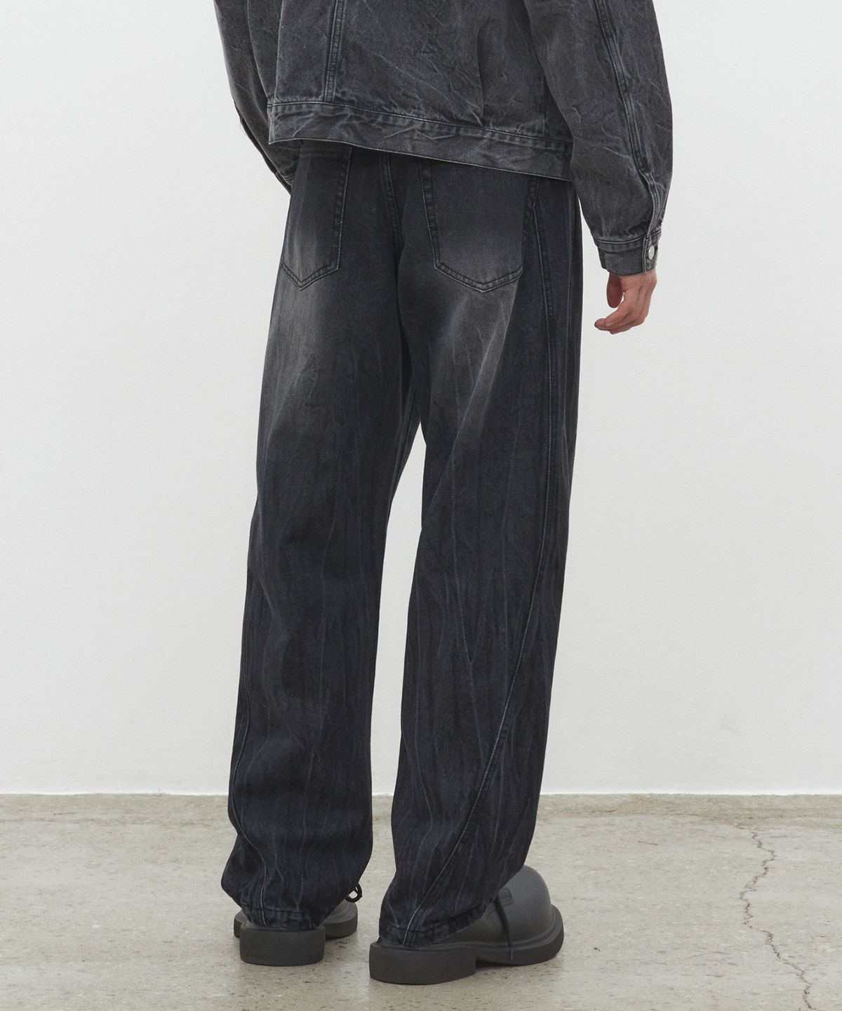 데케트(DECET) Curved Wide Jeans DCPT033CRBlackB