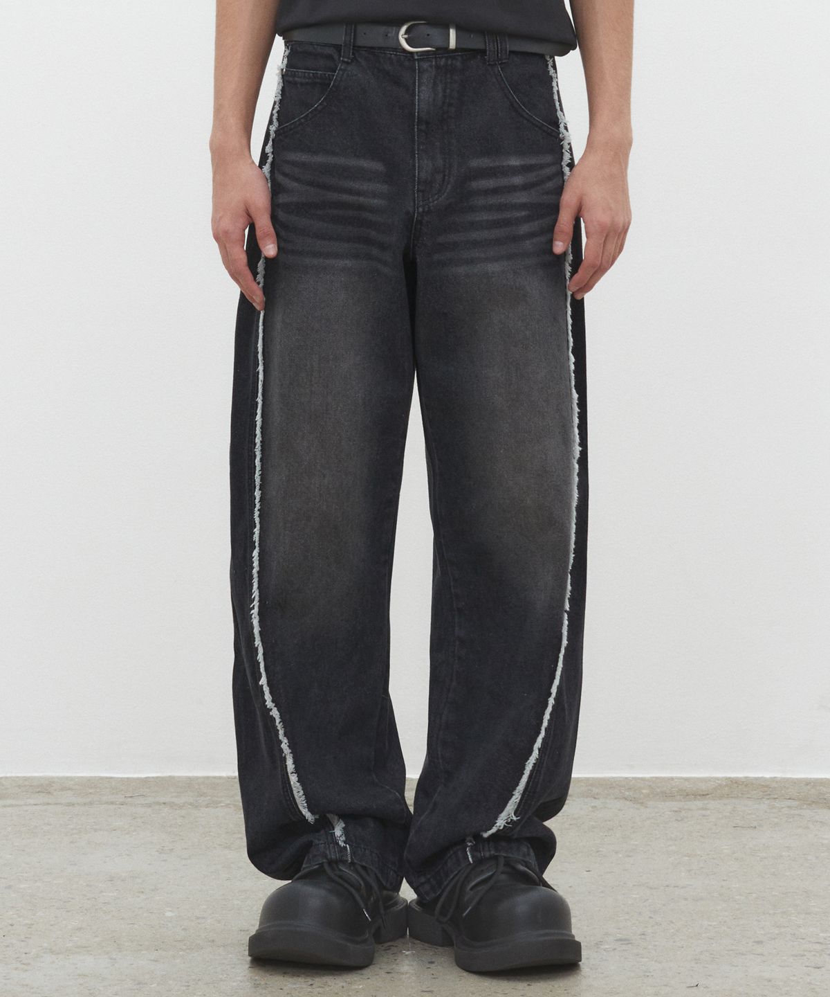 데케트(DECET) Curved Wide Jeans DCPT033SCBlackB
