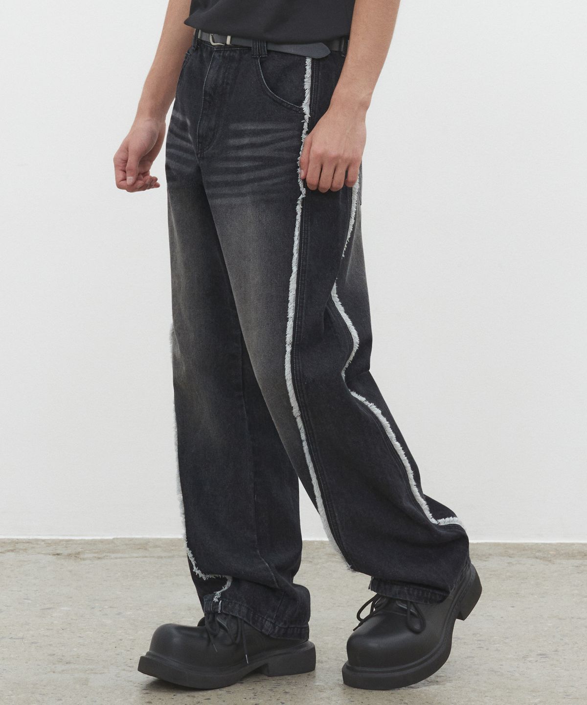 데케트(DECET) Curved Wide Jeans DCPT033SCBlackB