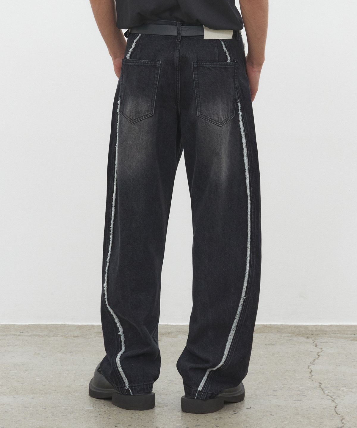 데케트(DECET) Curved Wide Jeans DCPT033SCBlackB