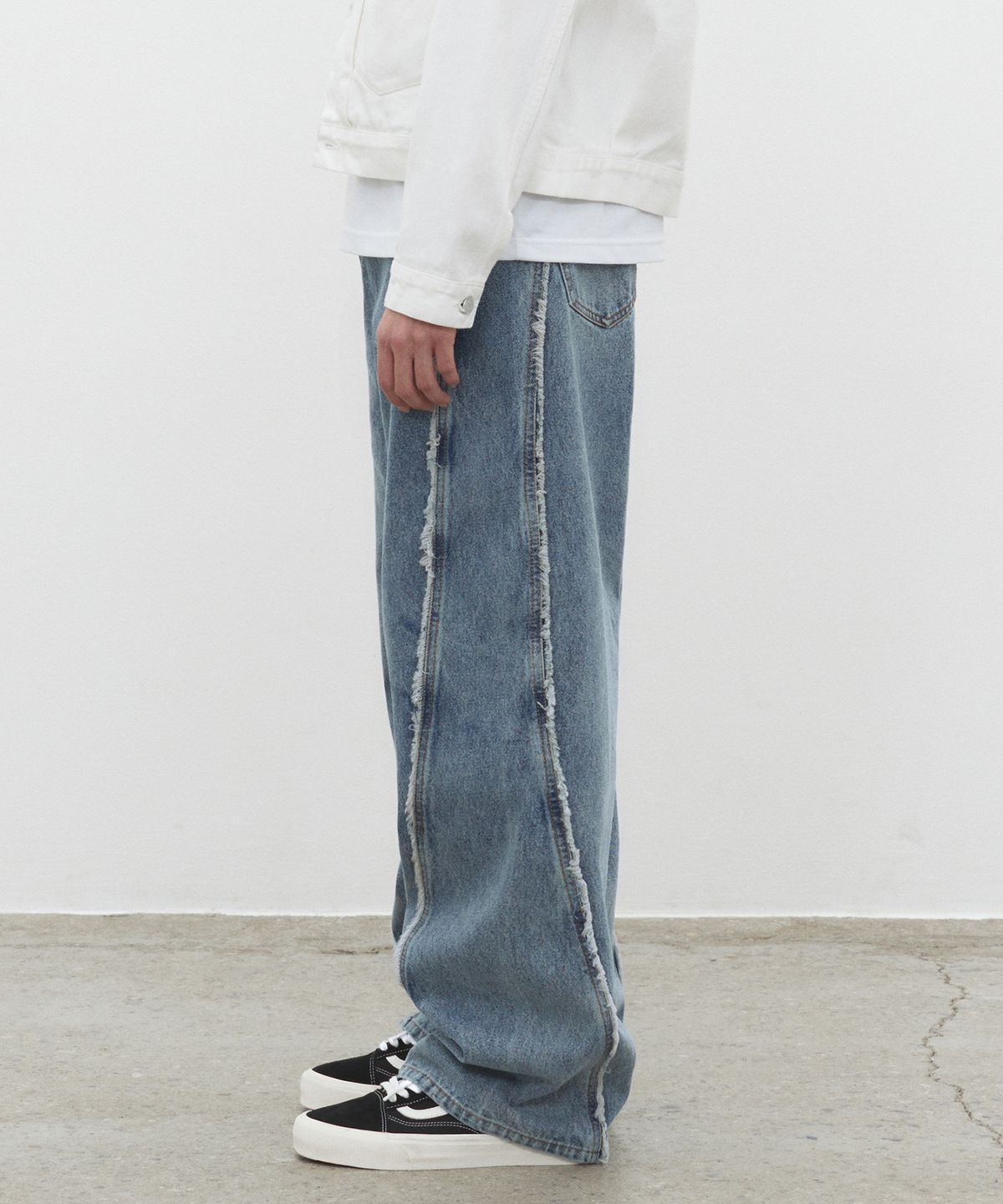 데케트(DECET) Curved Wide Jeans DCPT033SCSTNBlue