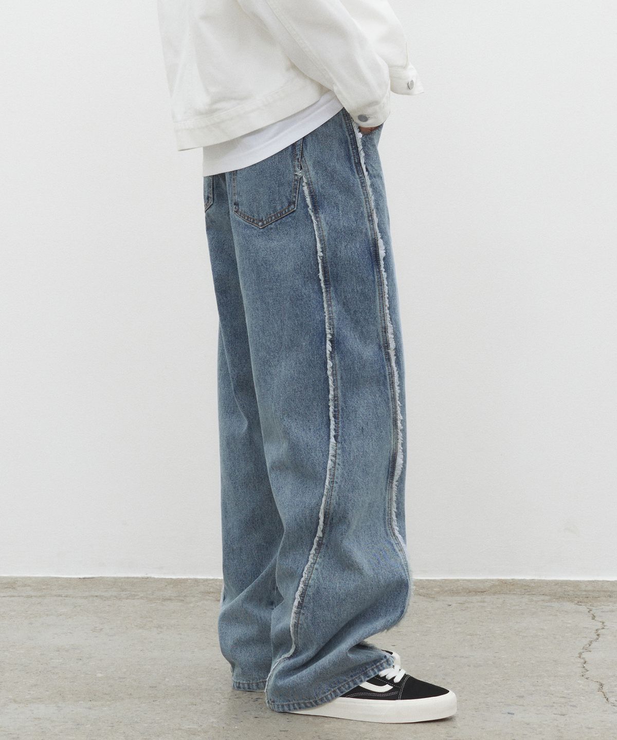 데케트(DECET) Curved Wide Jeans DCPT033SCSTNBlue