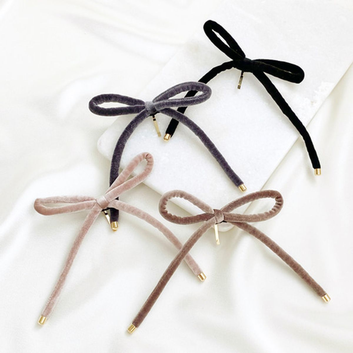 베스티(BESTY) 델리케이트 롱테일 헤어핀 (Delicate Long Tail Hair Pin)