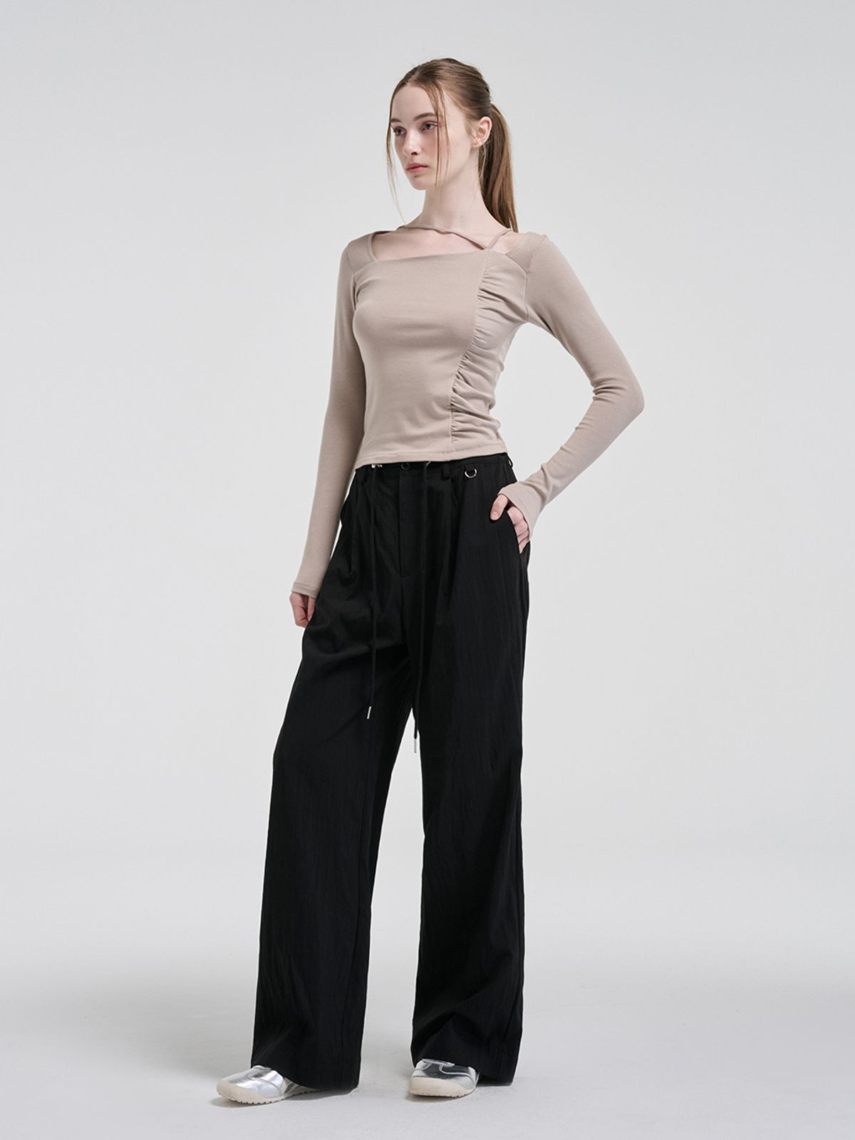 에트몽(ETMON) String Pintuck Nylon Pants, Black