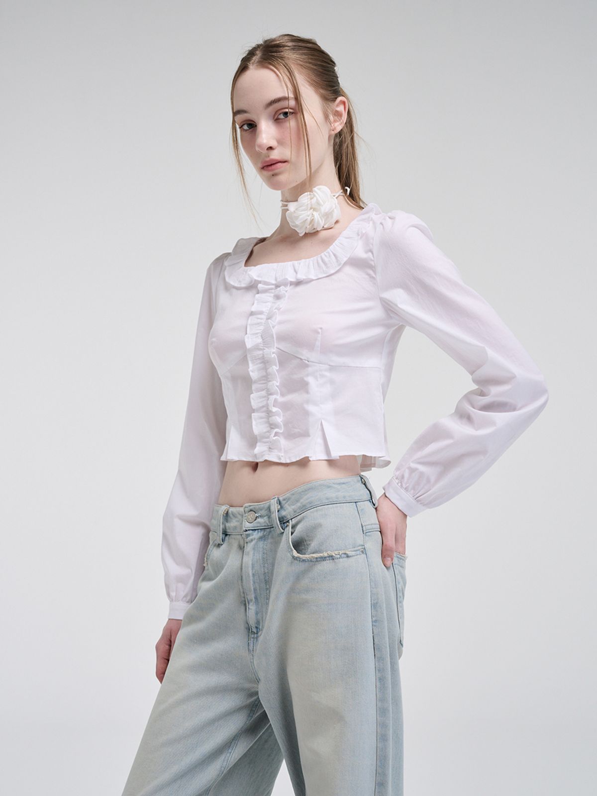 에트몽(ETMON) Square Frill Blouse, White