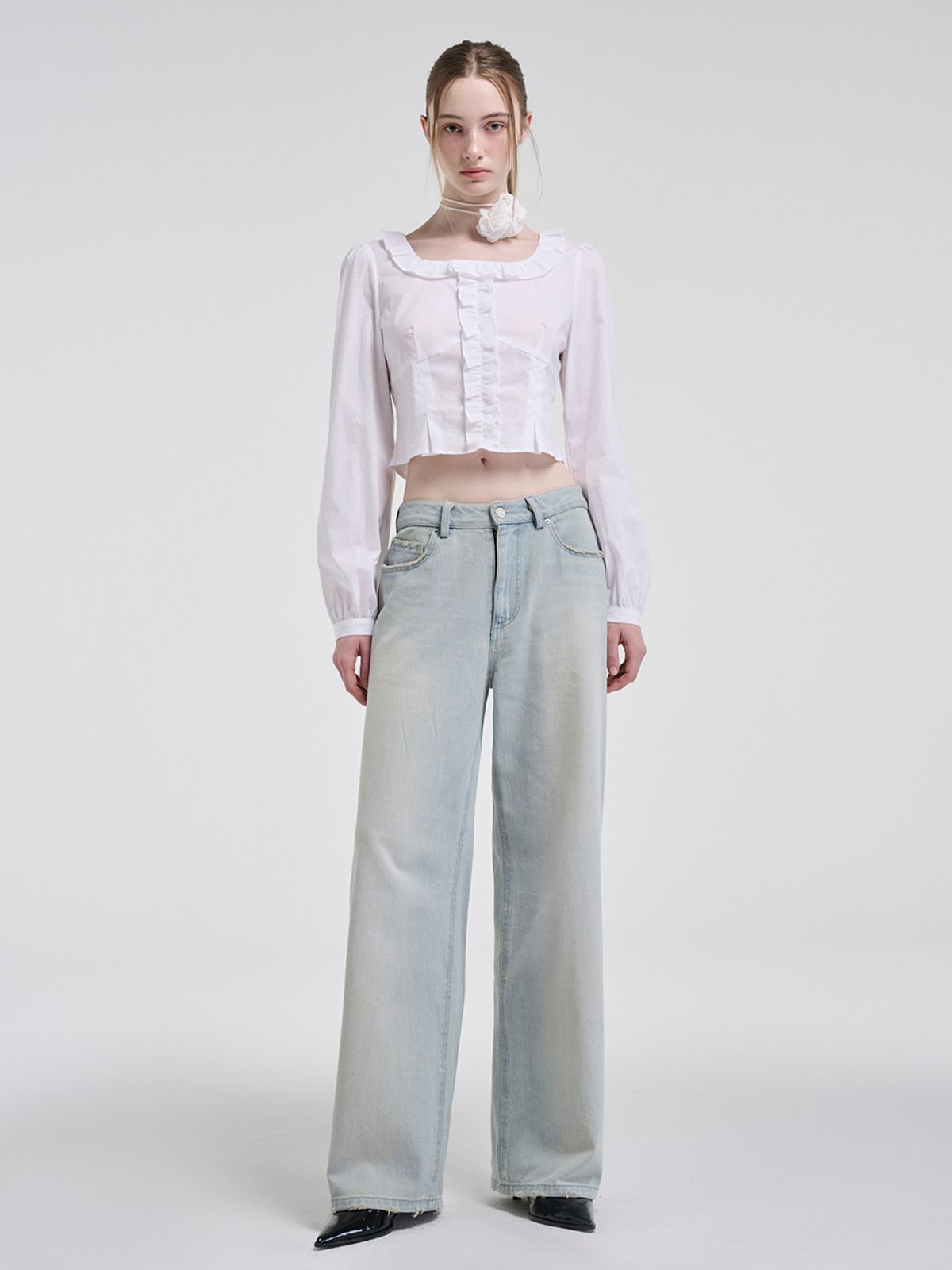 에트몽(ETMON) Square Frill Blouse, White