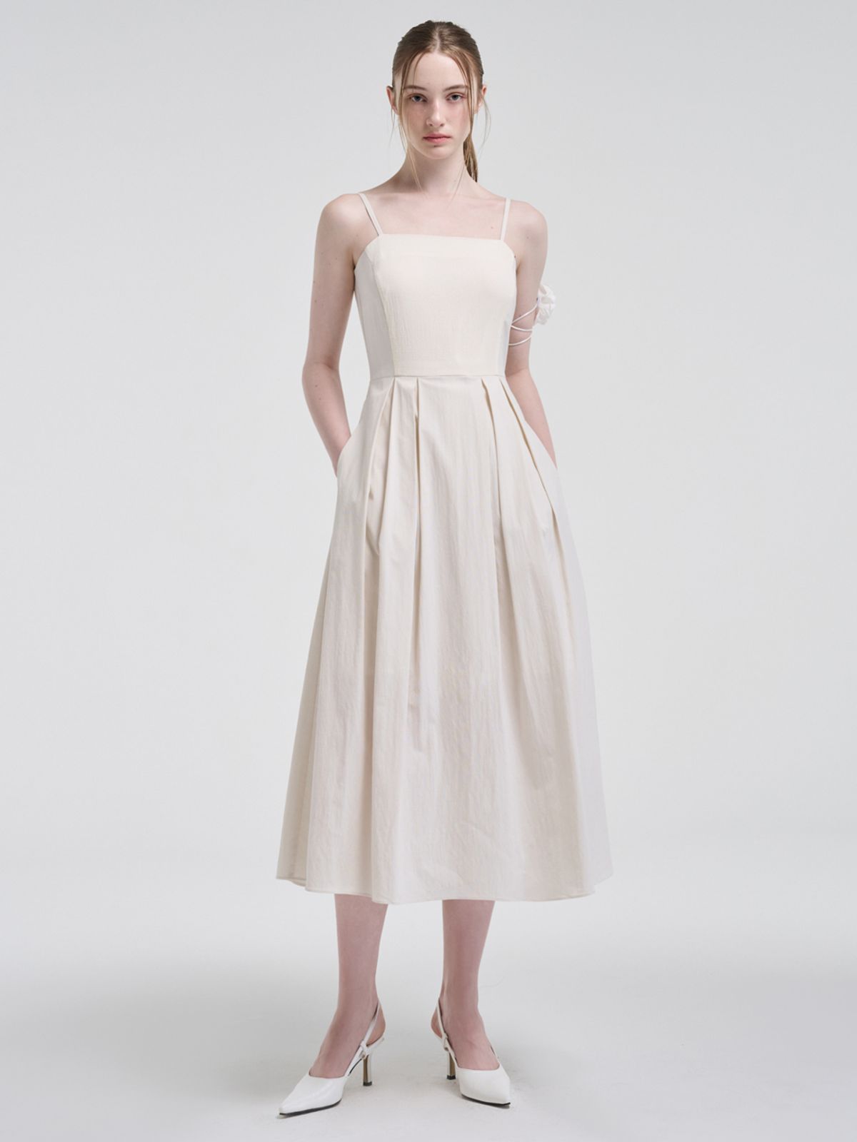 에트몽(ETMON) Slip Texture Blend Pleats Dress, Cream Ivory