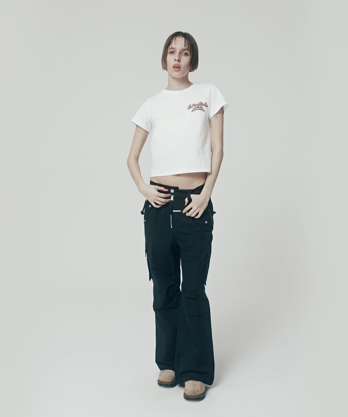 더바이닐하우스(THEVINYLHOUSE) ARC LOGO TEE WHITE (VH2ESMT503A)