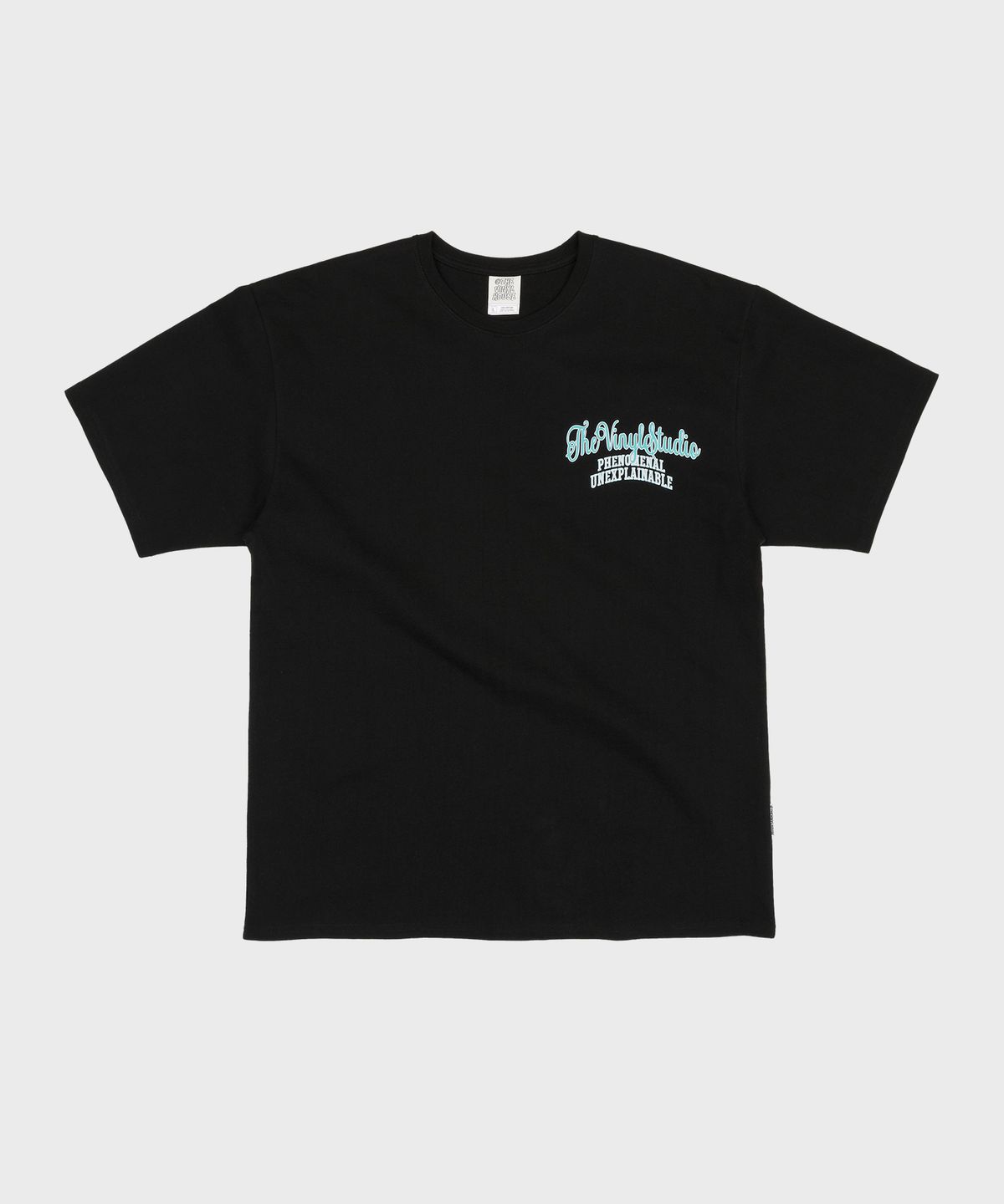 더바이닐하우스(THEVINYLHOUSE) ARC LOGO TEE BLACK (VH2ESMT503A)