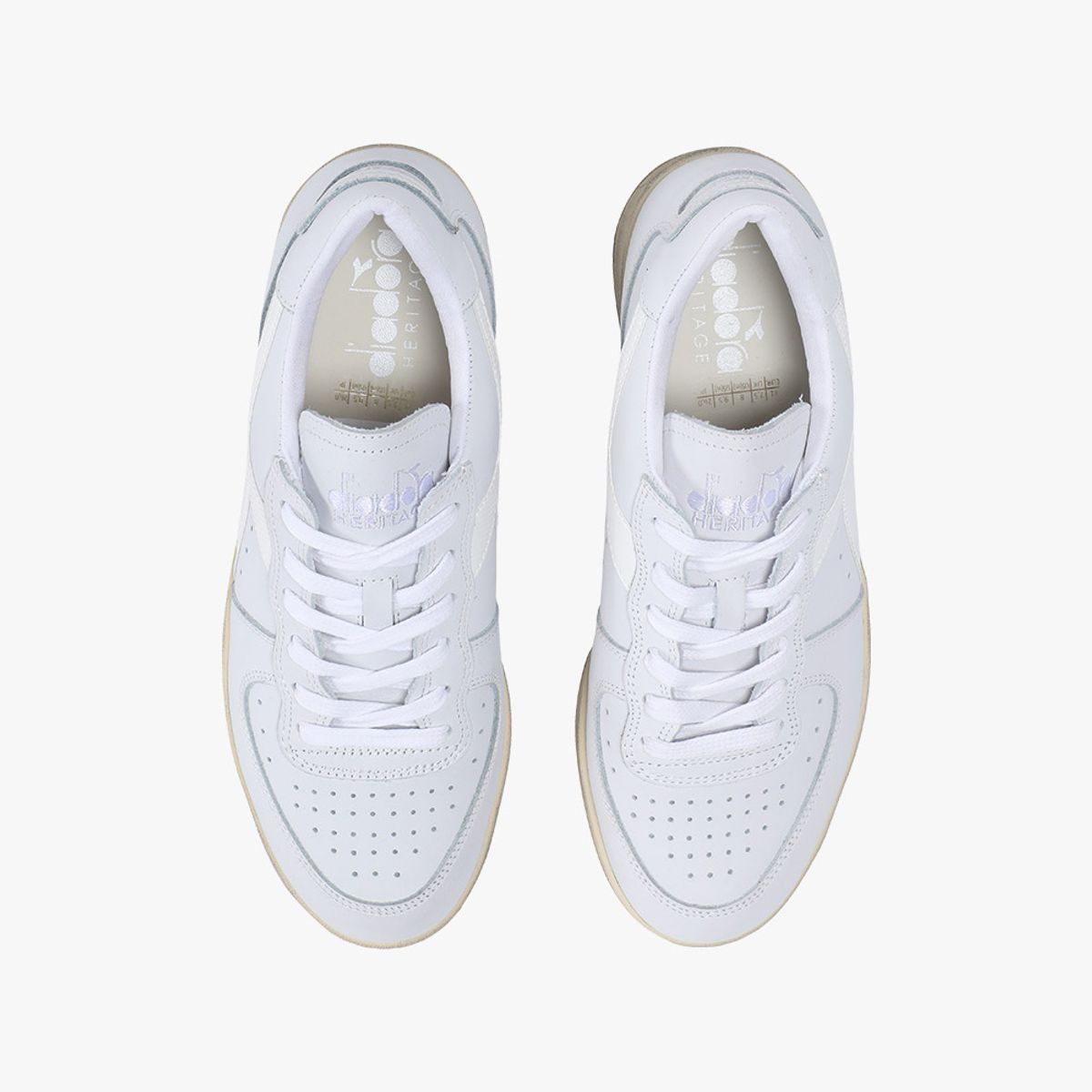 디아도라(diadora) 미 바스켓 로우 유즈드 WHITE