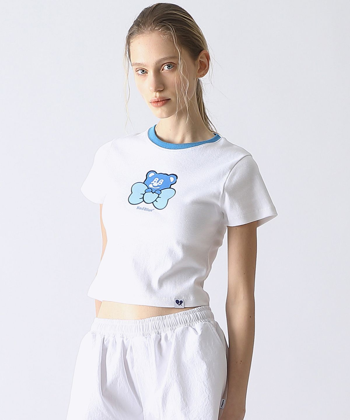 배드블루(BADBLUE) Ribbon BadBear Ringer Slim Tee White