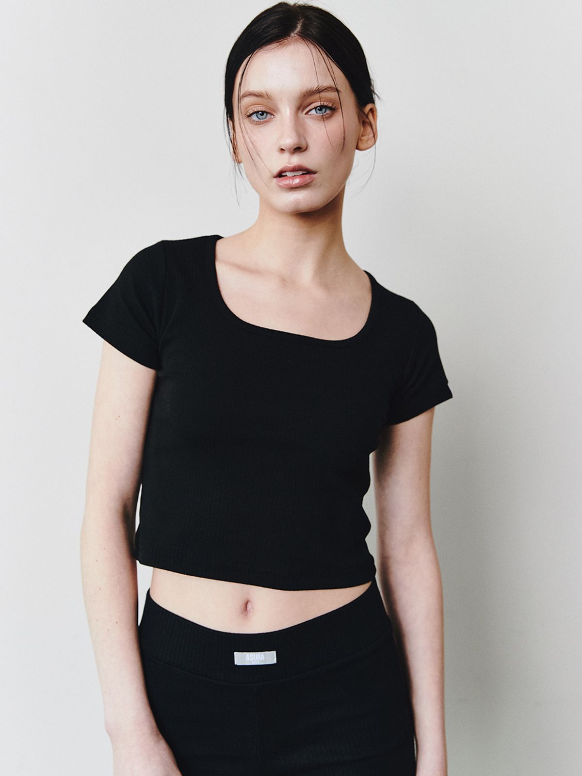 아수라(ASURA) AS BASIC SQUARE CROP T [BLACK]