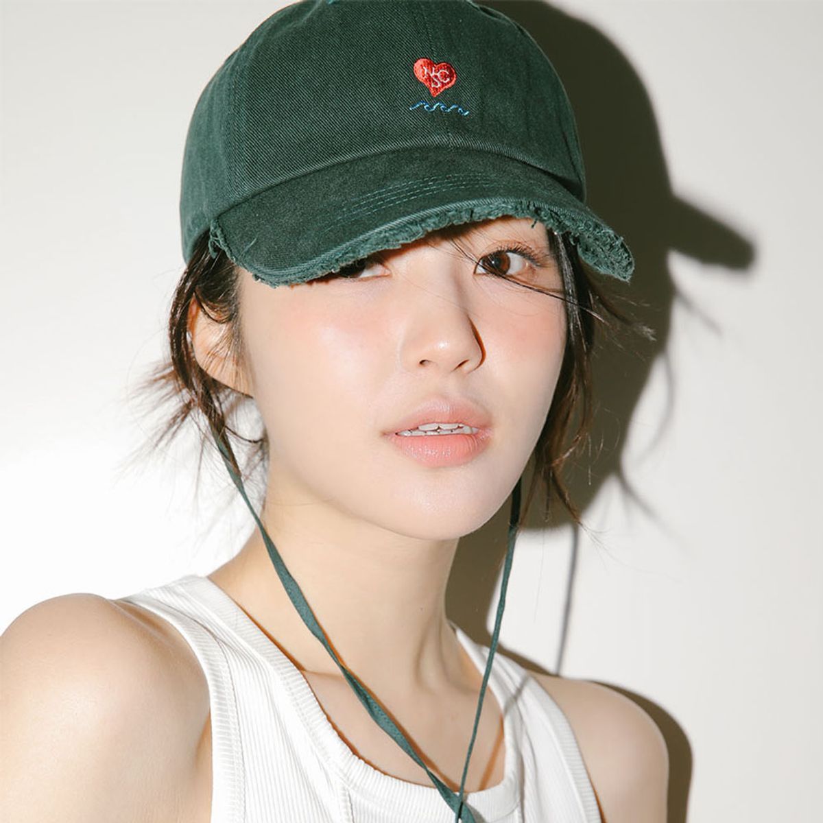 네이키드서프클럽(NAKED SURF CLUB) 하트 스트링 볼캡 (Deep Green)