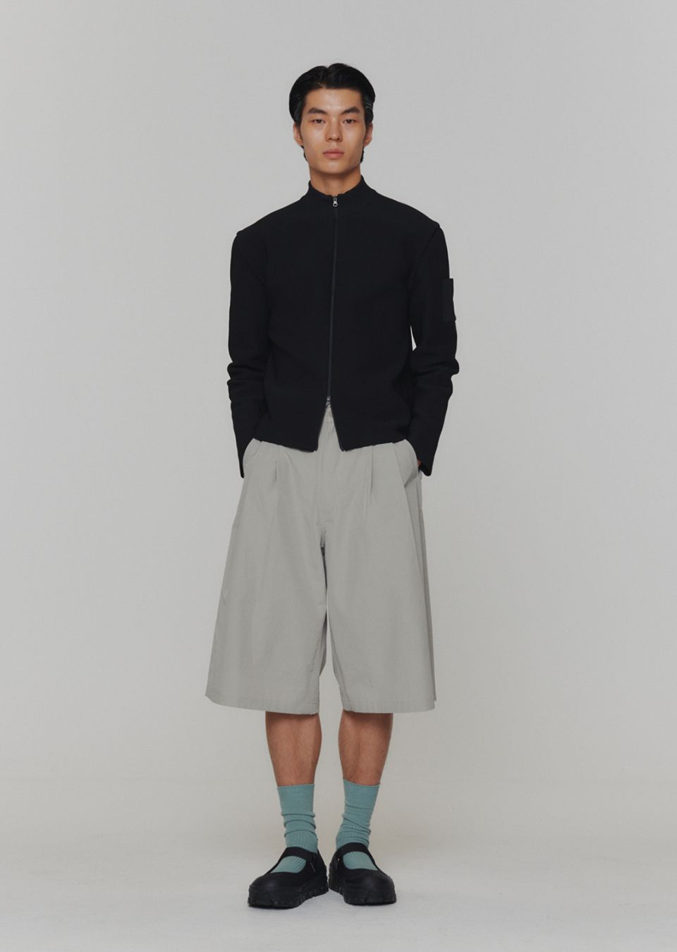 MUSINSA | AMOMENTO MOCK NECK ZIP UP CARDIGAN (2COLORS)