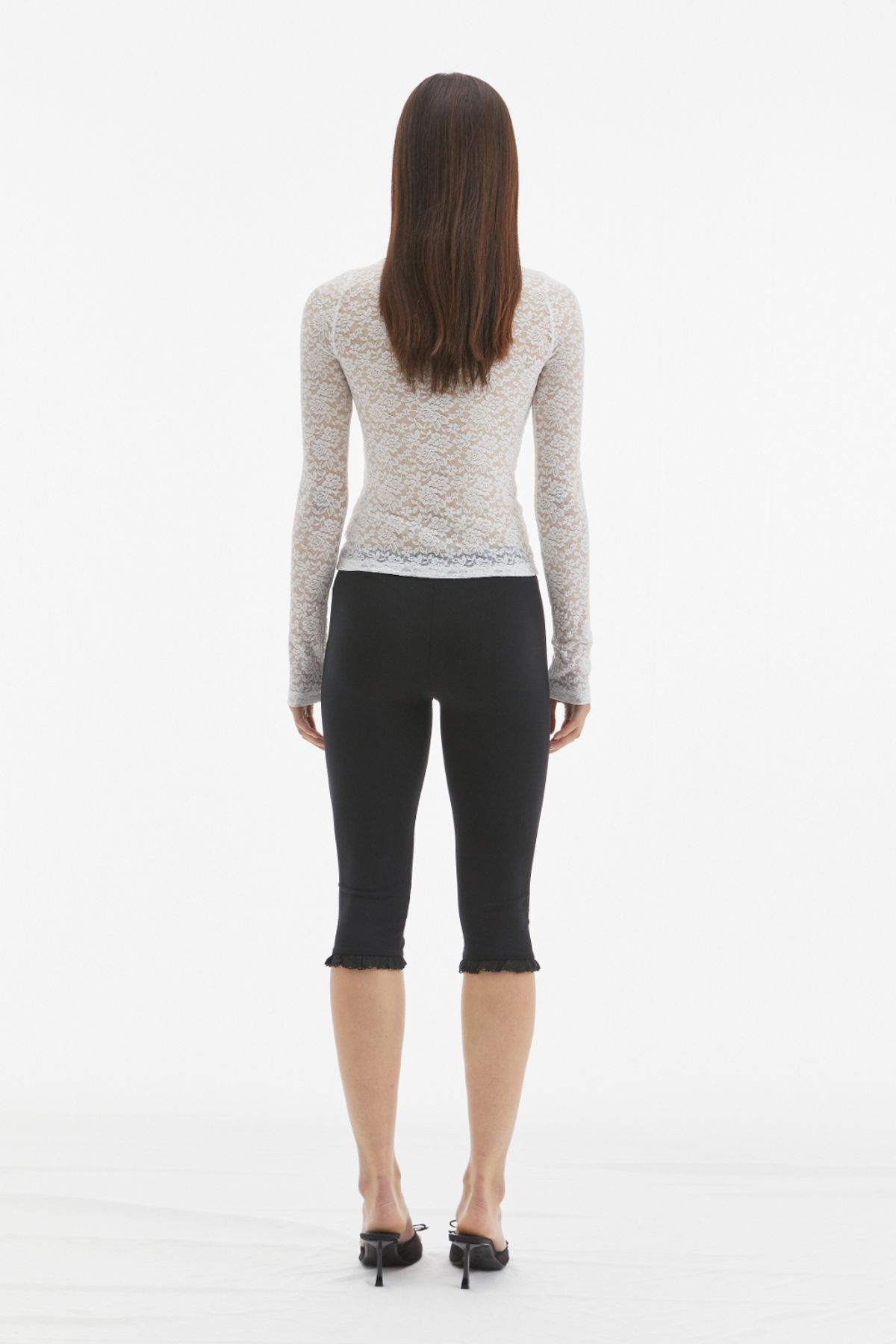 모어댄파라다이스(MORE THAN PARADISE) LACE SQUARE TOP / WHITE
