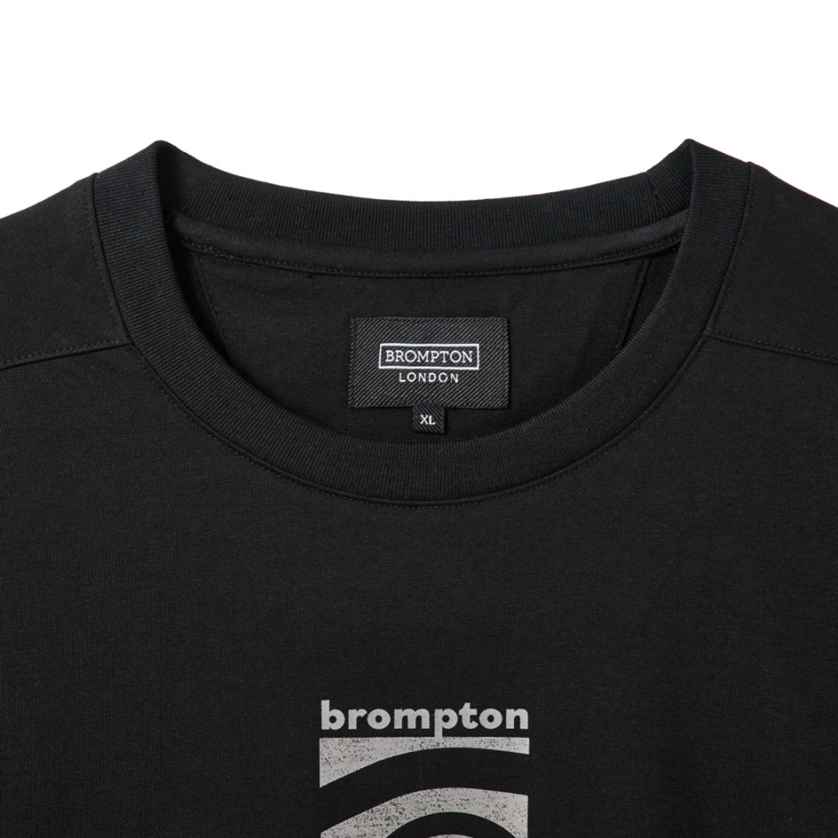 브롬톤 런던(BROMPTON LONDON) REFLECTIVE GRAPHIC T-SHIRT - BLACK (P242UTS126)