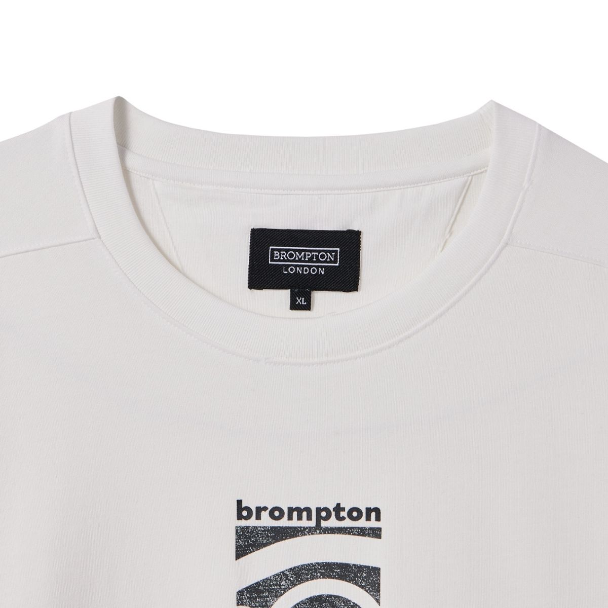 브롬톤 런던(BROMPTON LONDON) REFLECTIVE GRAPHIC T-SHIRT - WHITE (P242UTS126)