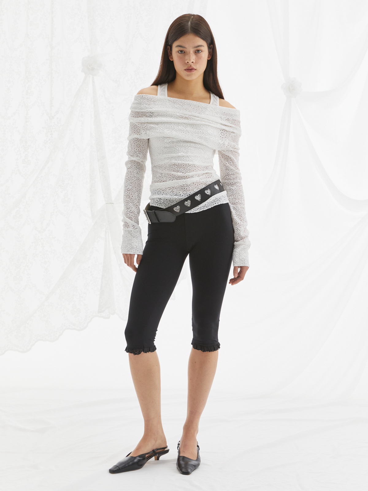모어댄파라다이스(MORE THAN PARADISE) HEART BELT / BLACK