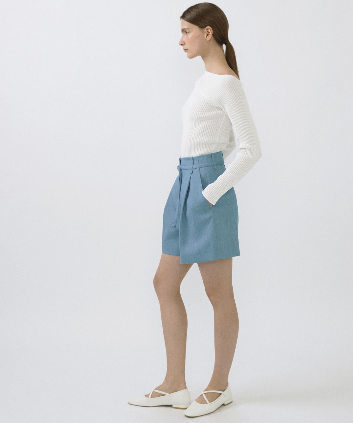 오떼뜨(OCTETTE) ONE TUCK BERMUDA PANTS_2COLOR
