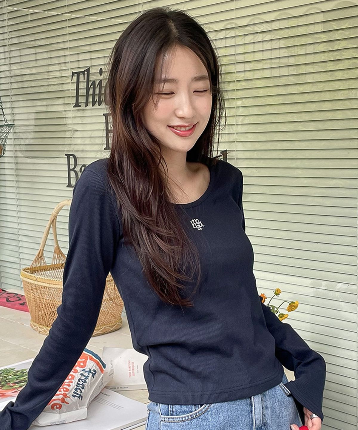 무아무아(MUAHMUAH) 스티치 유넥 긴팔 티셔츠 [7color]