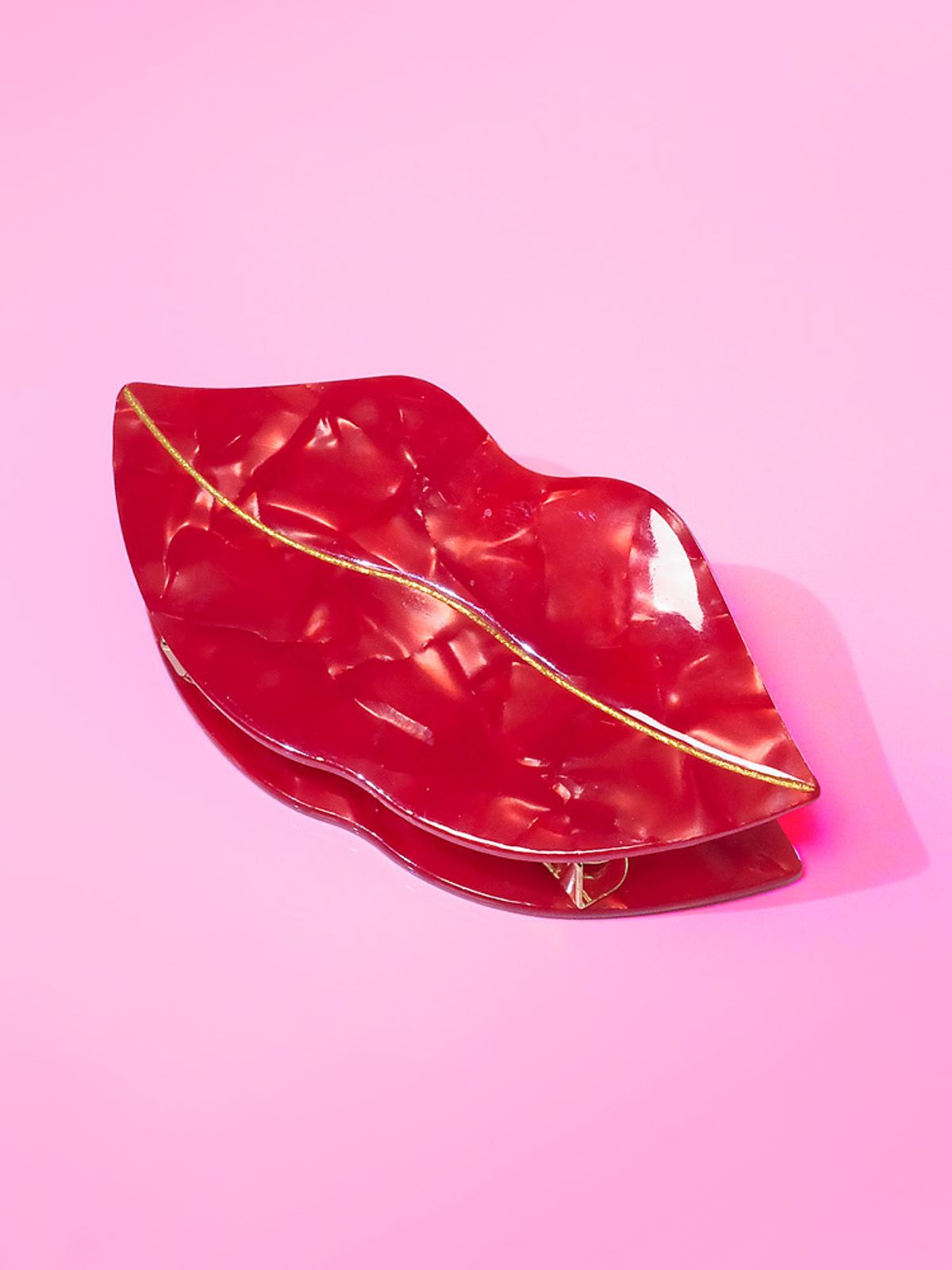 썸원스(SUM1S) 빨간 입술 헤어집게핀 - COUCOU SUZETTE 쿠쿠수제뜨