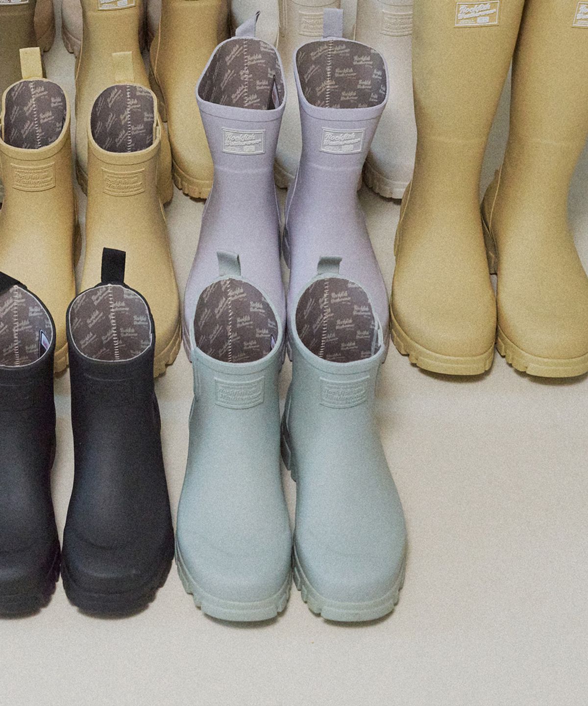 락피쉬웨더웨어(ROCKFISH WEATHERWEAR) FLATFORM CHELSEA RAIN BOOTS - 5 colors