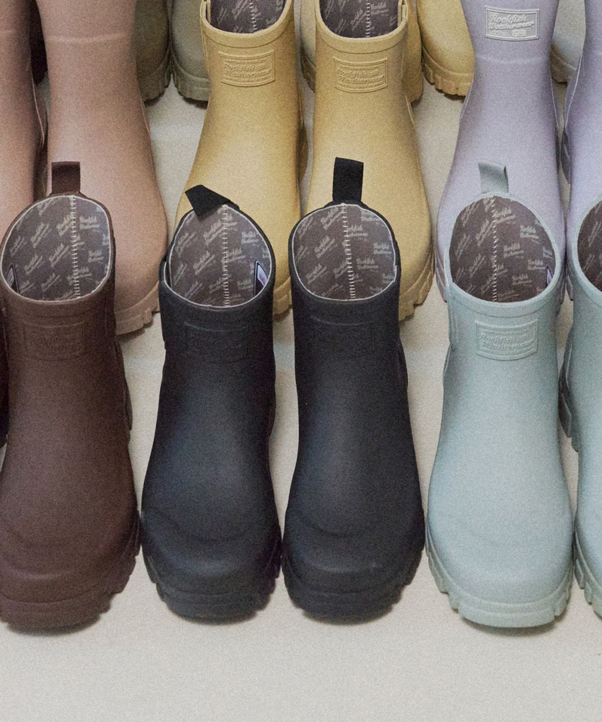 락피쉬웨더웨어(ROCKFISH WEATHERWEAR) FLATFORM CHELSEA RAIN BOOTS - 5 colors