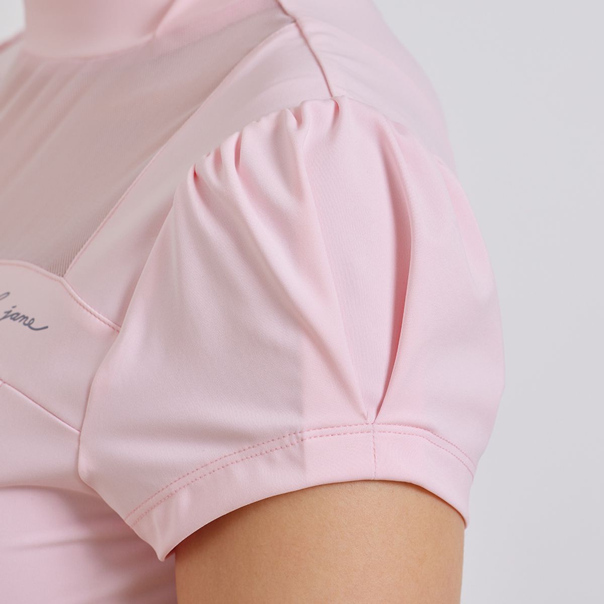 제이제인(J.JANE) 하트넥 시스루 반팔 티셔츠 (Pink)