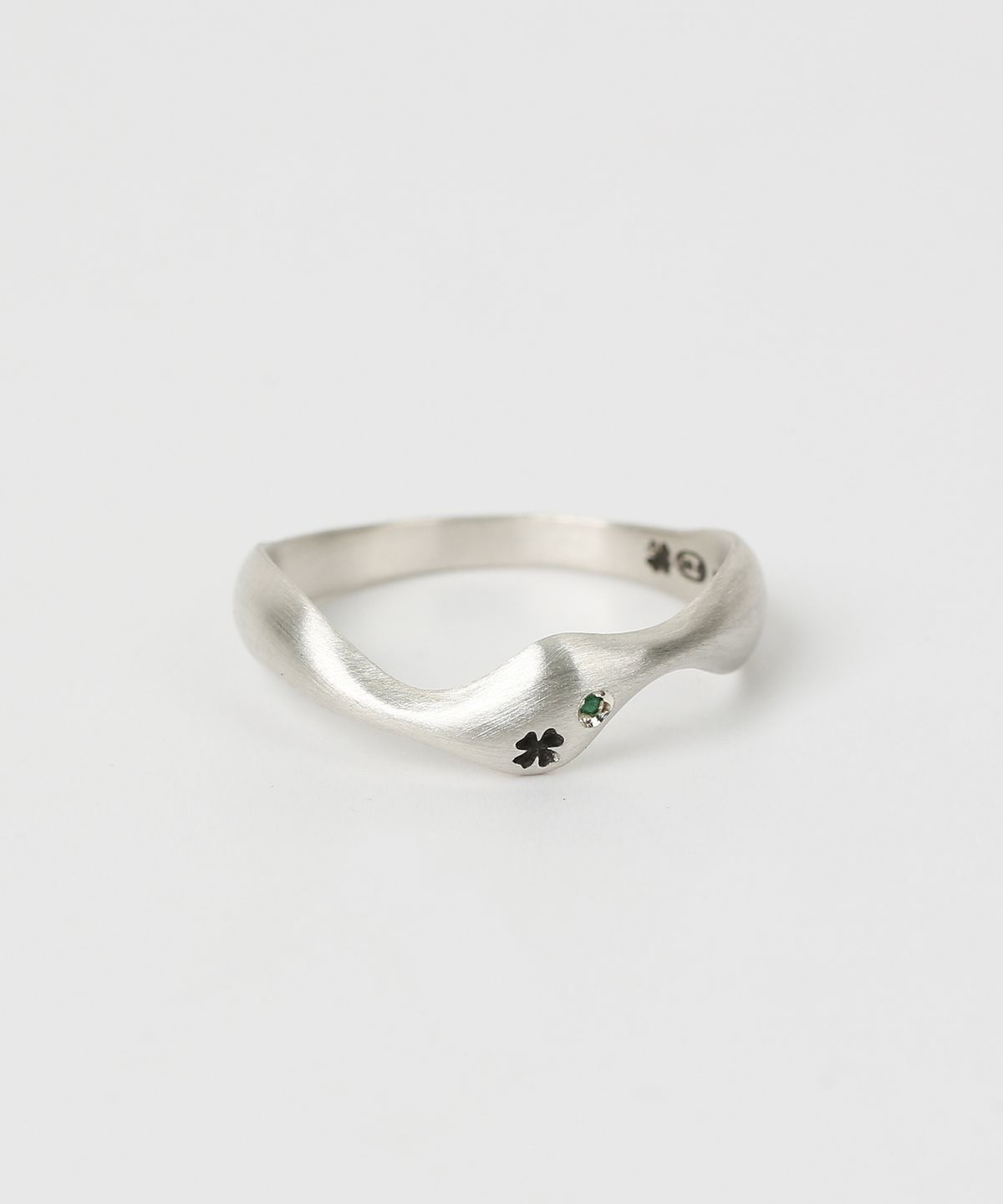 그레이노이즈(GRAYNOISE) Clover wave ring GR (925 silver)