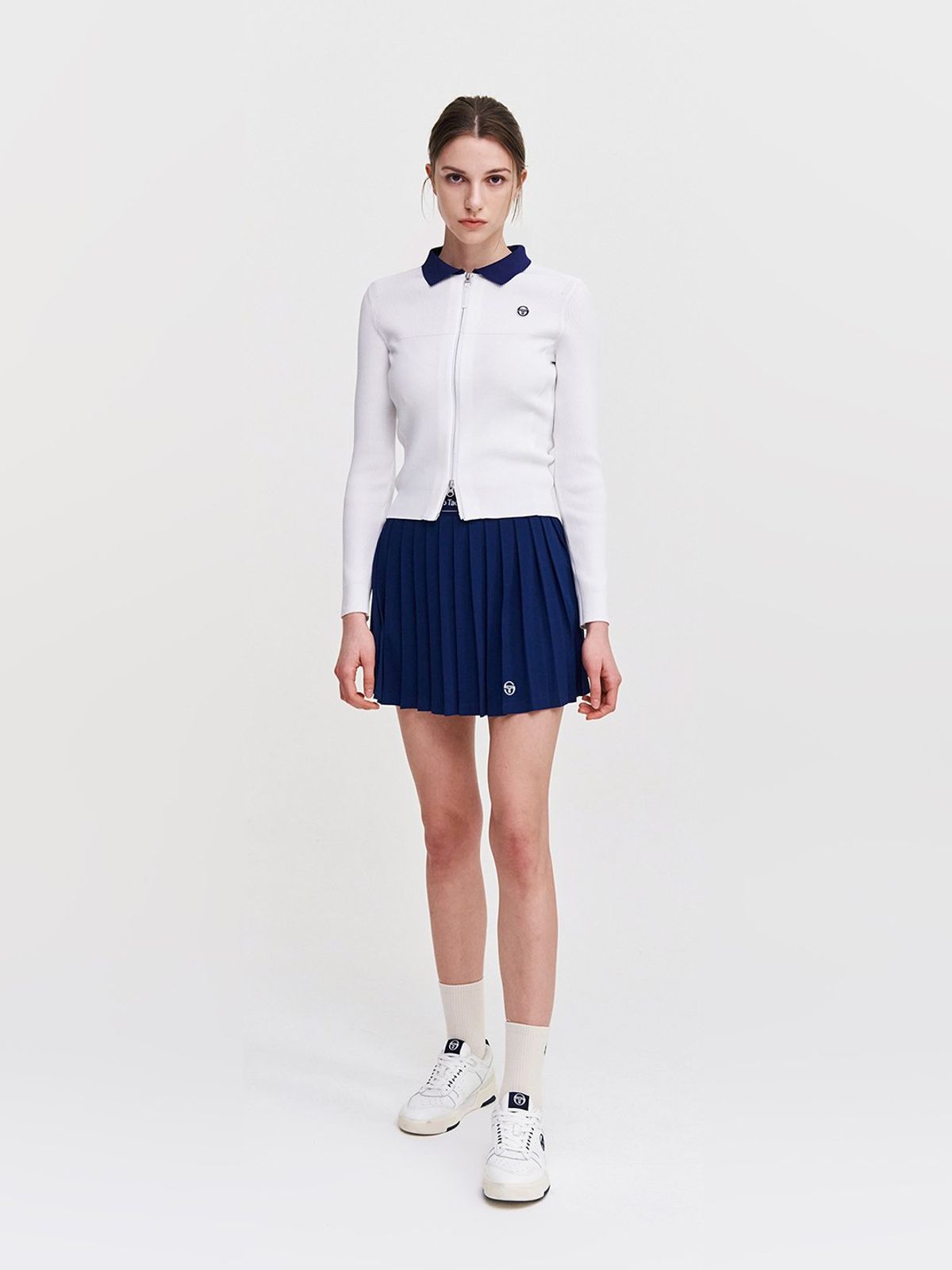 세르지오 타키니(SERGIO TACCHINI) W 에센셜 베이직 집업 가디건 (White)