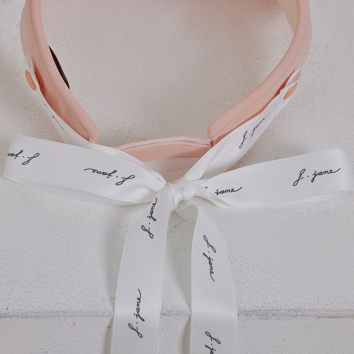 제이제인(J.JANE) 로고 리본 썬캡 (Peach)