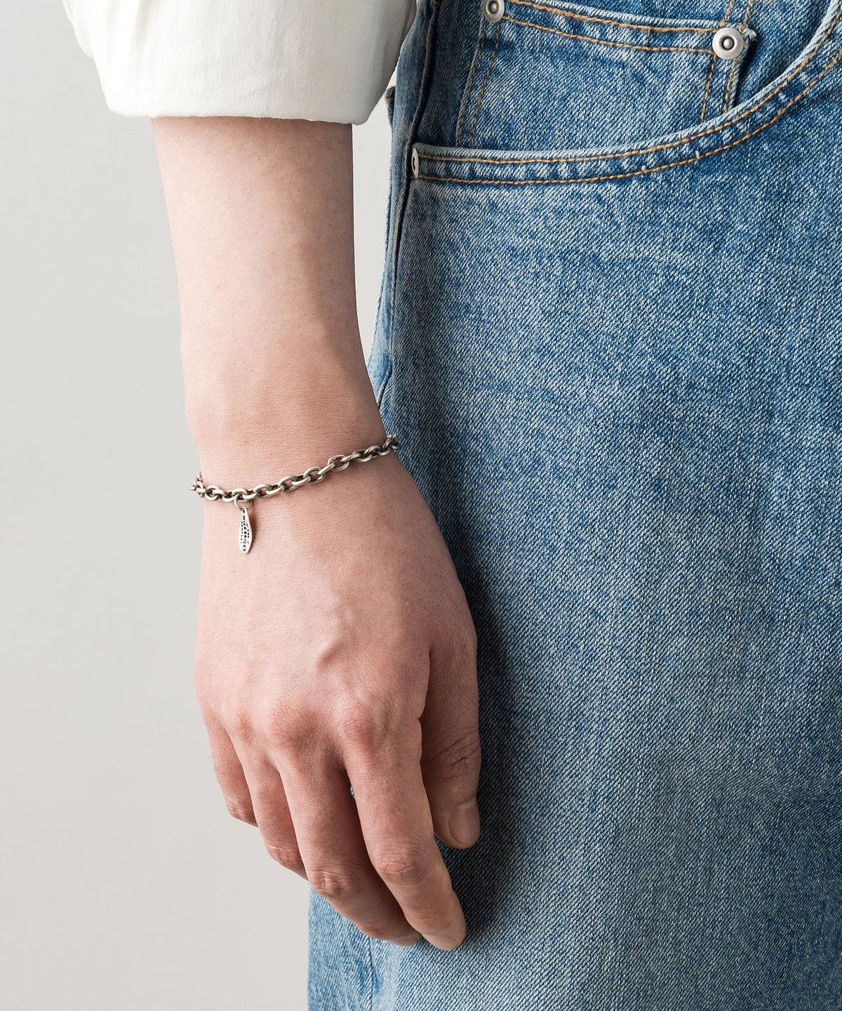 와일드 브릭스(WILD BRICKS) TH LINK CHAIN BRACELET (silver)