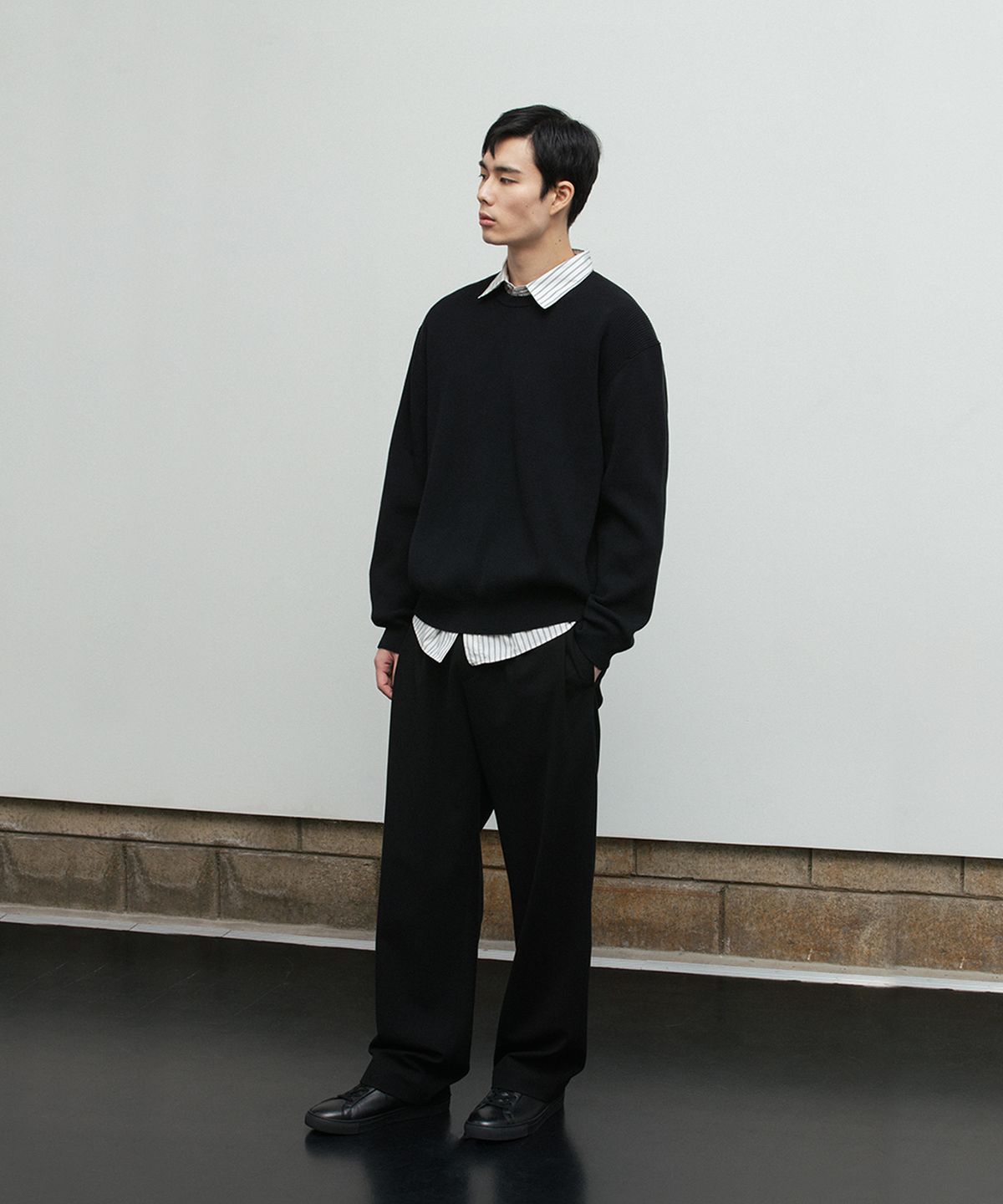 블랭크룸(BLANKROOM) NEAT 슬랙스_BLACK