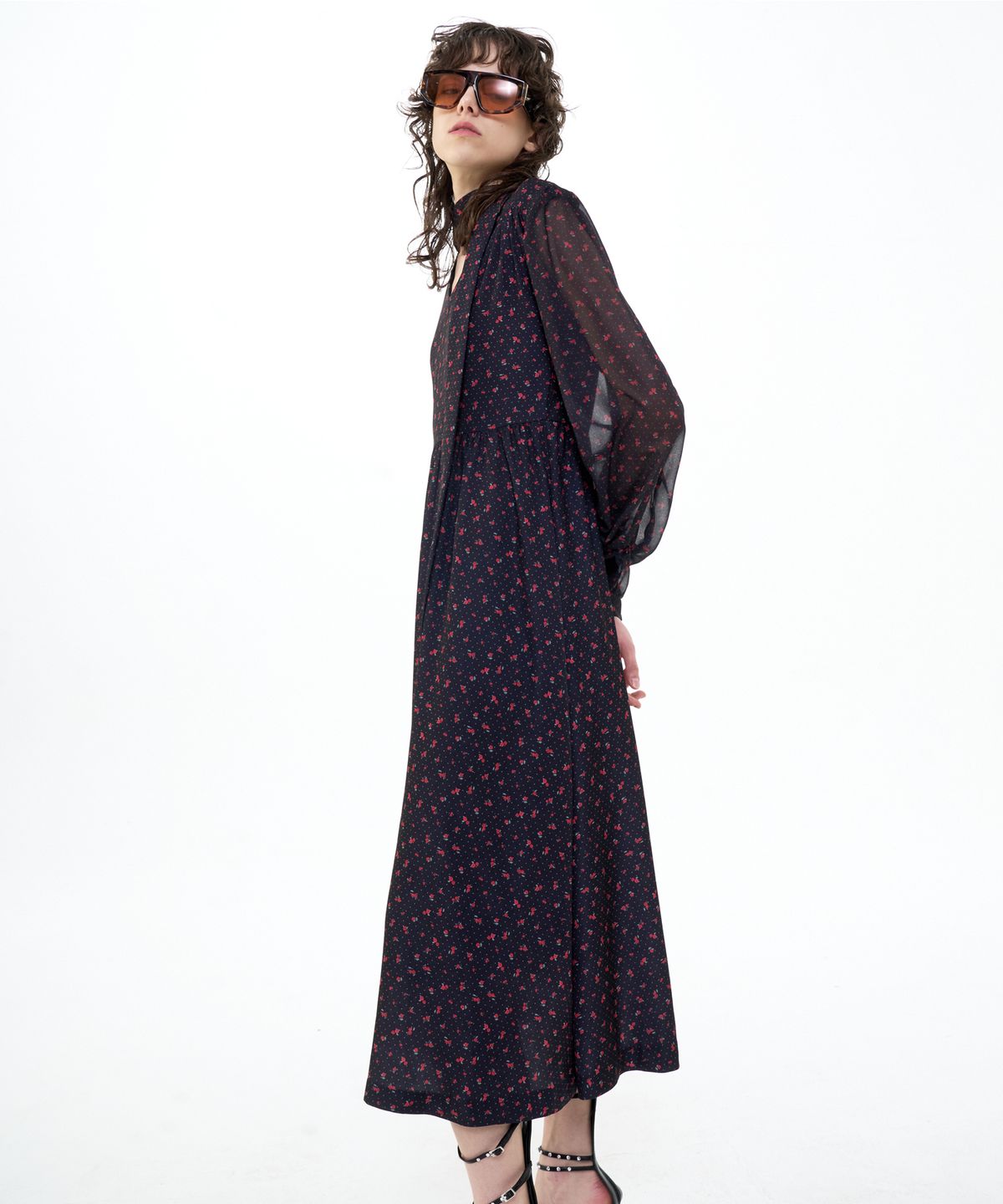비콰이엇(B QUIET) MAXI TIE NECK DRESS_BLACK RED